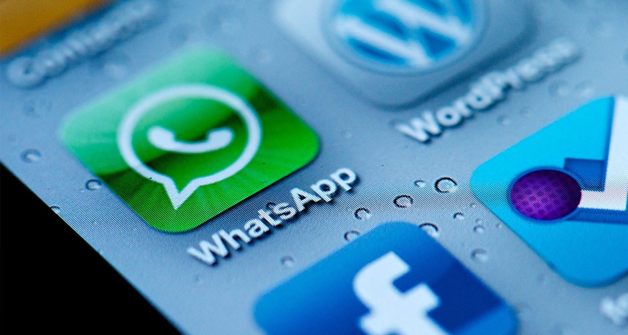 how to spy whatsapp messages
